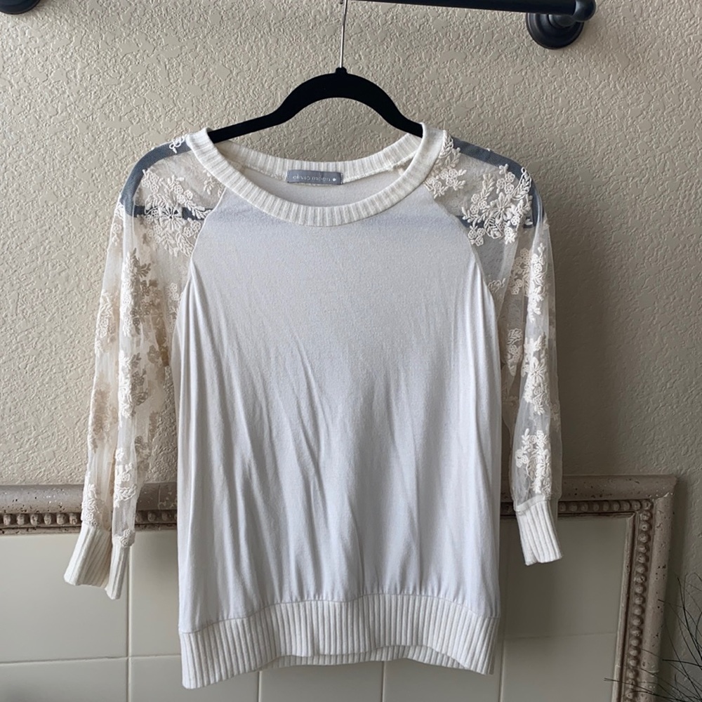 Lace 3/4 Sleeve Lightweight Sweater